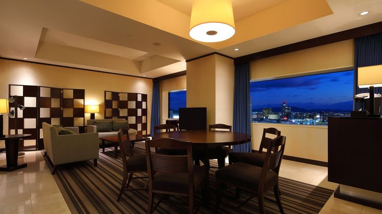 ANA Crowne Plaza Hotel Okayama Suite