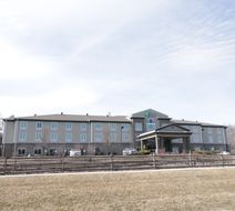 Holiday Inn Express & Suites Montgomery Exterior