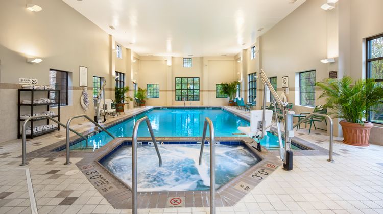Staybridge Suites Chesapeake Pool