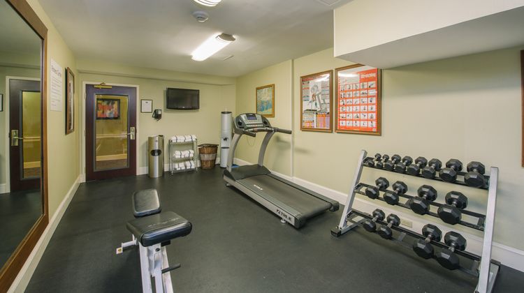Holiday Inn Express Merrimack Health Club