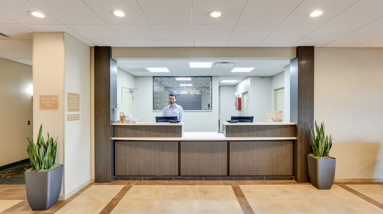 <b>Candlewood Suites Dallas NW Lobby</b>. Images powered by <a href="https://www.leonardoworldwide.com/" title="Leonardo Worldwide" target="_blank">Leonardo</a>.