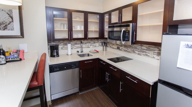 Staybridge Suites Bowling Green Room