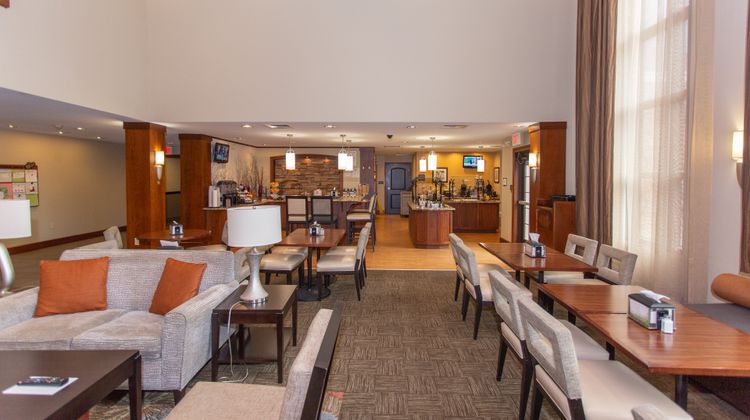 Staybridge Suites Bowling Green Restaurant