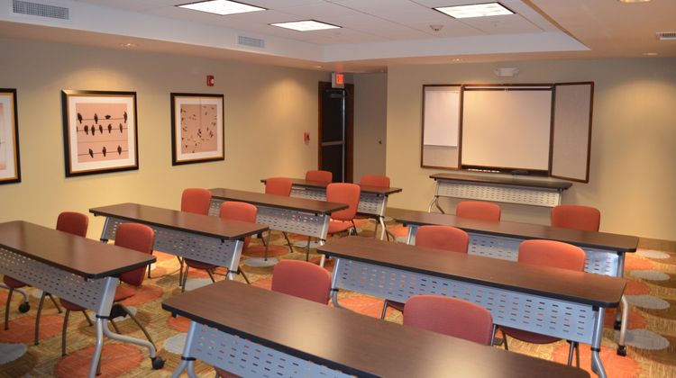 Staybridge Suites Bowling Green Meeting
