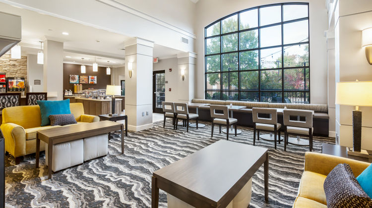 Staybridge Suites Chesapeake Restaurant