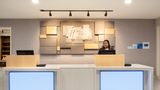 Holiday Inn Express & Stes Lincoln City Lobby