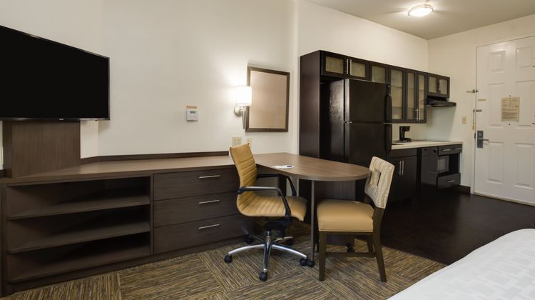 Candlewood Suites Fort Lauderdale Room