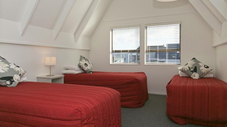 <b>Gables Lakefront Motel Room</b>. Images powered by <a href="https://www.leonardoworldwide.com/" title="Leonardo Worldwide" target="_blank">Leonardo</a>.