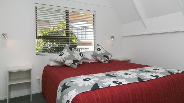 <b>Gables Lakefront Motel Room</b>. Images powered by <a href="https://www.leonardoworldwide.com/" title="Leonardo Worldwide" target="_blank">Leonardo</a>.