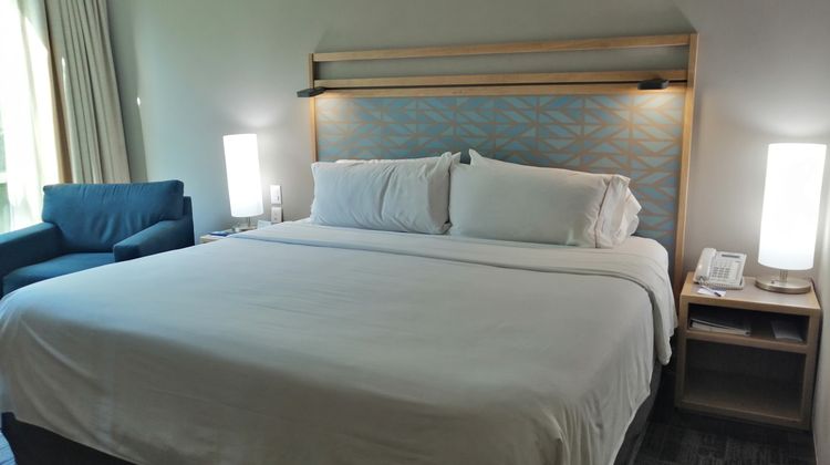Holiday Inn Express Suite