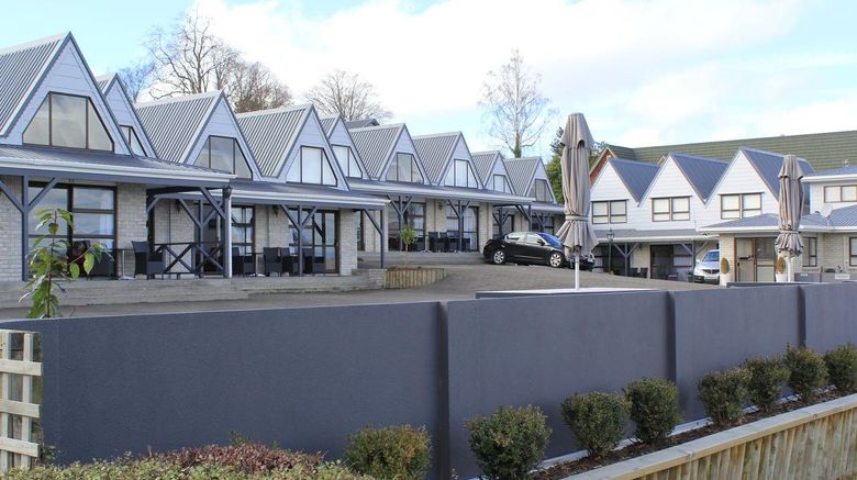 <b>Gables Lakefront Motel Exterior</b>. Images powered by <a href="https://www.leonardoworldwide.com/" title="Leonardo Worldwide" target="_blank">Leonardo</a>.