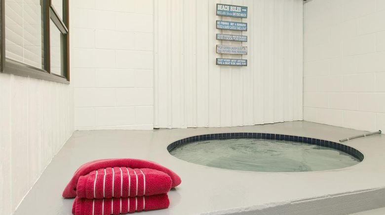 <b>Gables Lakefront Motel Spa</b>. Images powered by <a href="https://www.leonardoworldwide.com/" title="Leonardo Worldwide" target="_blank">Leonardo</a>.