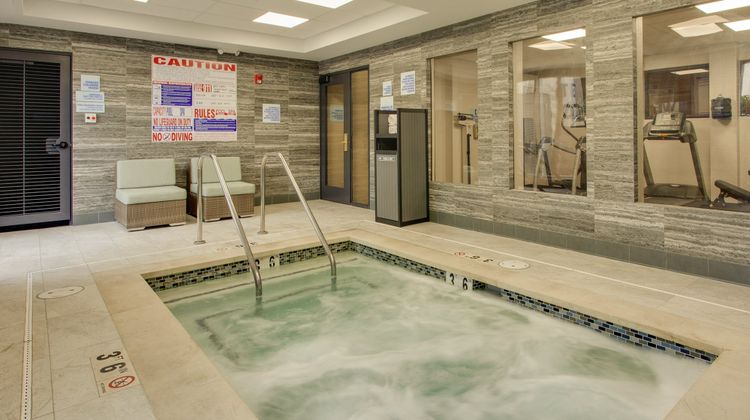 Holiday Inn Express SFO North Pool
