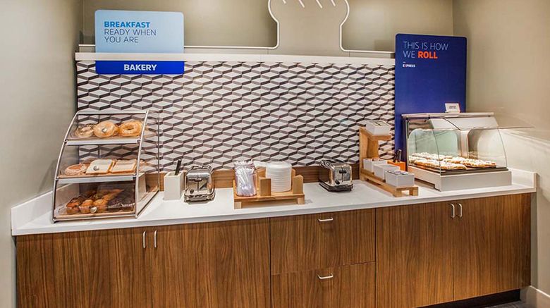 <b>Holiday Inn Express/Stes Lincoln Arpt Restaurant</b>. Images powered by <a href="https://leonardo.com/" title="Leonardo Worldwide" target="_blank">Leonardo</a>.