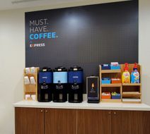 Holiday Inn Express & Suites Galveston W Room