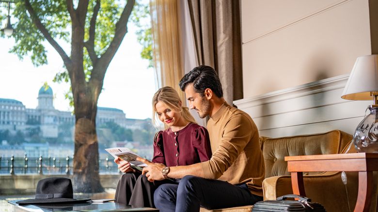 <b>InterContinental Budapest Lobby</b>. Images powered by <a href="https://www.leonardoworldwide.com/" title="Leonardo Worldwide" target="_blank">Leonardo</a>.