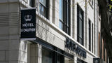 Hotel le Dauphin Montreal Downtown Exterior