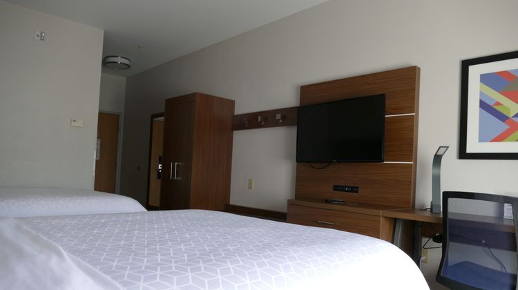 Holiday Inn Express Room