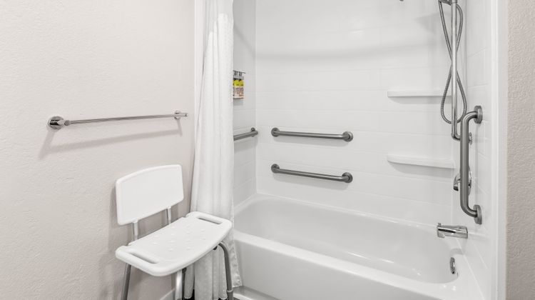 Holiday Inn Express & Suites Greenville Room