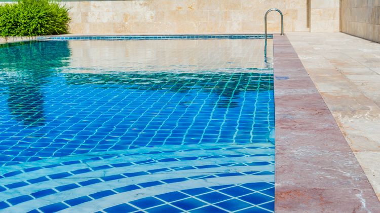 avid hotel Prattville-Montgomery North Pool