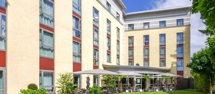 PhiLeRo Hotel Koeln Exterior