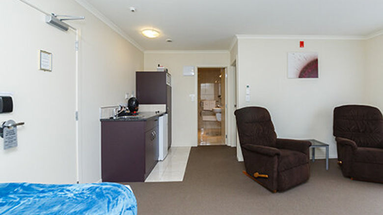 <b>B-K's Premier Motel Palmerston North Suite</b>. Images powered by <a href="https://www.leonardoworldwide.com/" title="Leonardo Worldwide" target="_blank">Leonardo</a>.