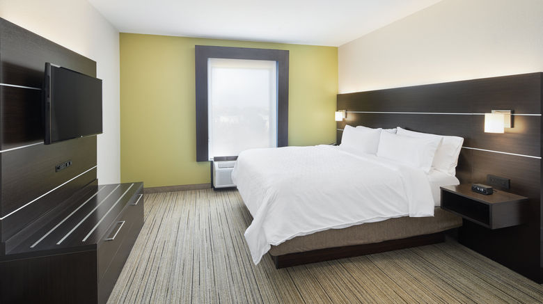 <b>Holiday Inn Express & Suites Port Richey Suite</b>. Images powered by <a href="https://www.leonardoworldwide.com/" title="Leonardo Worldwide" target="_blank">Leonardo</a>.