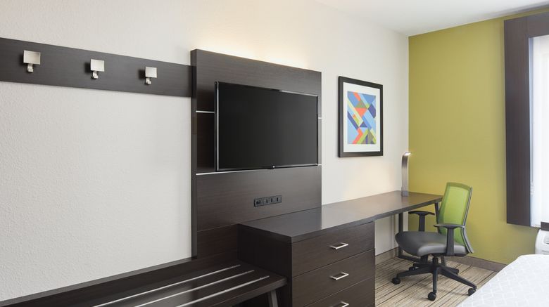 <b>Holiday Inn Express & Suites Port Richey Room</b>. Images powered by <a href="https://www.leonardoworldwide.com/" title="Leonardo Worldwide" target="_blank">Leonardo</a>.
