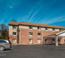 Red Carpet Inn Indian Head Exterior