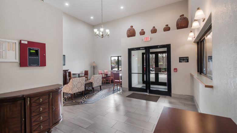 <b>Red Carpet Inn Indian Head Lobby</b>. Images powered by <a href="https://www.leonardoworldwide.com/" title="Leonardo Worldwide" target="_blank">Leonardo</a>.