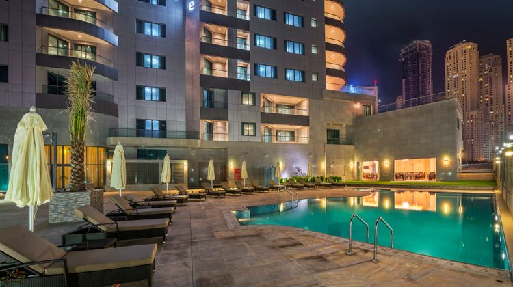 City Premiere Marina Hotel Apt Pool