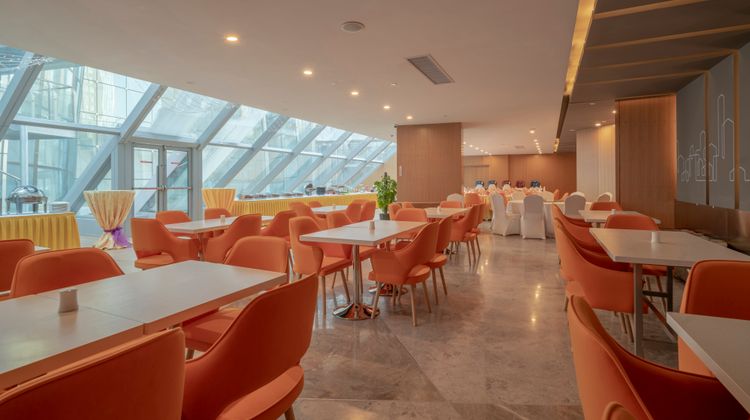 Holiday Inn Express Innovation Park Restaurant