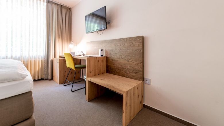 <b>ART Hotel Aachen Room</b>. Images powered by <a href="https://www.leonardoworldwide.com/" title="Leonardo Worldwide" target="_blank">Leonardo</a>.
