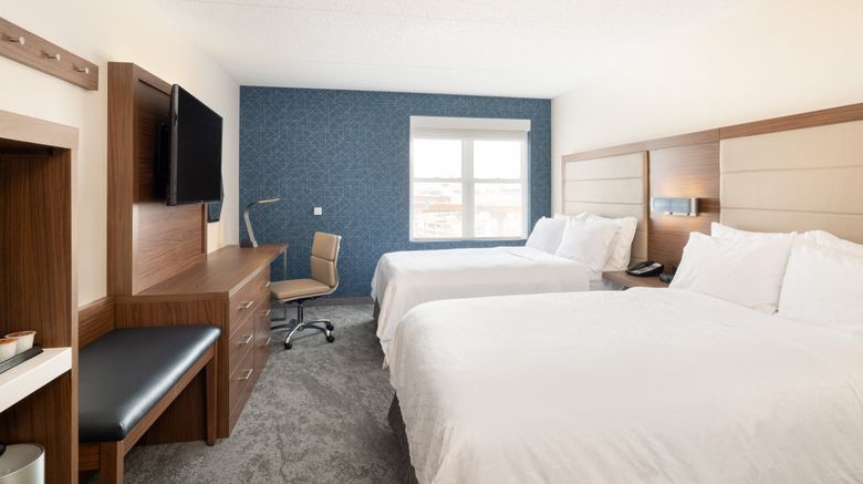<b>Holiday Inn Express & Suites Room</b>. Images powered by <a href="https://www.leonardoworldwide.com/" title="Leonardo Worldwide" target="_blank">Leonardo</a>.