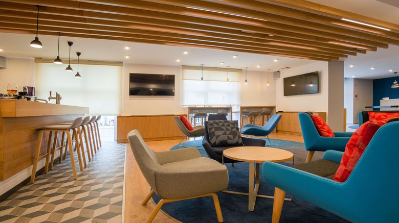 <b>Holiday Inn Express Ljubljana Lobby</b>. Images powered by <a href="https://www.leonardoworldwide.com/" title="Leonardo Worldwide" target="_blank">Leonardo</a>.