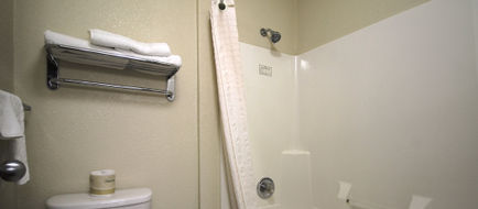 Geneva Motel Inn Room
