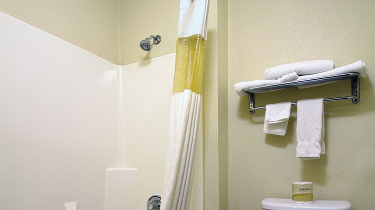 Geneva Motel Inn Room