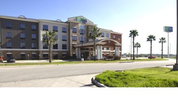 Holiday Inn Express & Suites