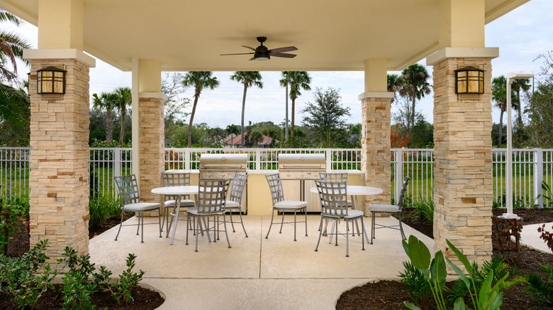 <b>Staybridge Suites Vero Beach Lobby</b>. Images powered by <a href="https://www.leonardoworldwide.com/" title="Leonardo Worldwide" target="_blank">Leonardo</a>.
