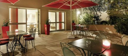 easyHotel Nice Palais des Congres Old Town Exterior
