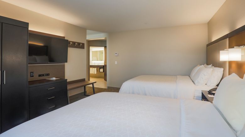 <b>Holiday Inn Express Suite</b>. Images powered by <a href="https://www.leonardoworldwide.com/" title="Leonardo Worldwide" target="_blank">Leonardo</a>.