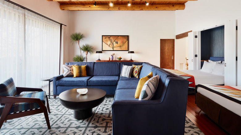 <b>Enchantment Resort Suite</b>. Images powered by <a href="https://www.leonardoworldwide.com/" title="Leonardo Worldwide" target="_blank">Leonardo</a>.
