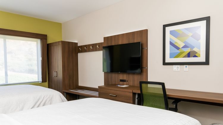 Holiday Inn Express San Clemente Room