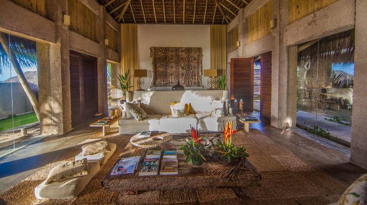 Kenoa Resort Lobby