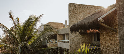 Kenoa Resort Exterior