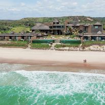 Kenoa Resort