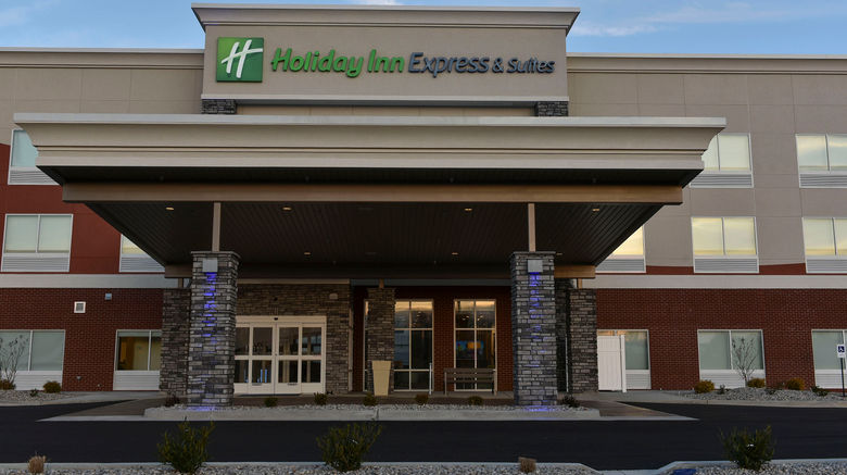 <b>Holiday Inn Express & Stes Madisonville Exterior</b>. Images powered by <a href="https://www.leonardoworldwide.com/" title="Leonardo Worldwide" target="_blank">Leonardo</a>.
