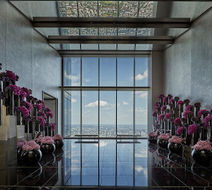 Four Seasons Hotel at Comcast Center Lobby