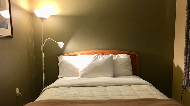 <b>Scottish Inns & Suites Room</b>. Images powered by <a href="https://www.leonardoworldwide.com/" title="Leonardo Worldwide" target="_blank">Leonardo</a>.
