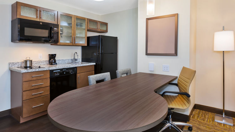 Candlewood Suites NE Downtown Room